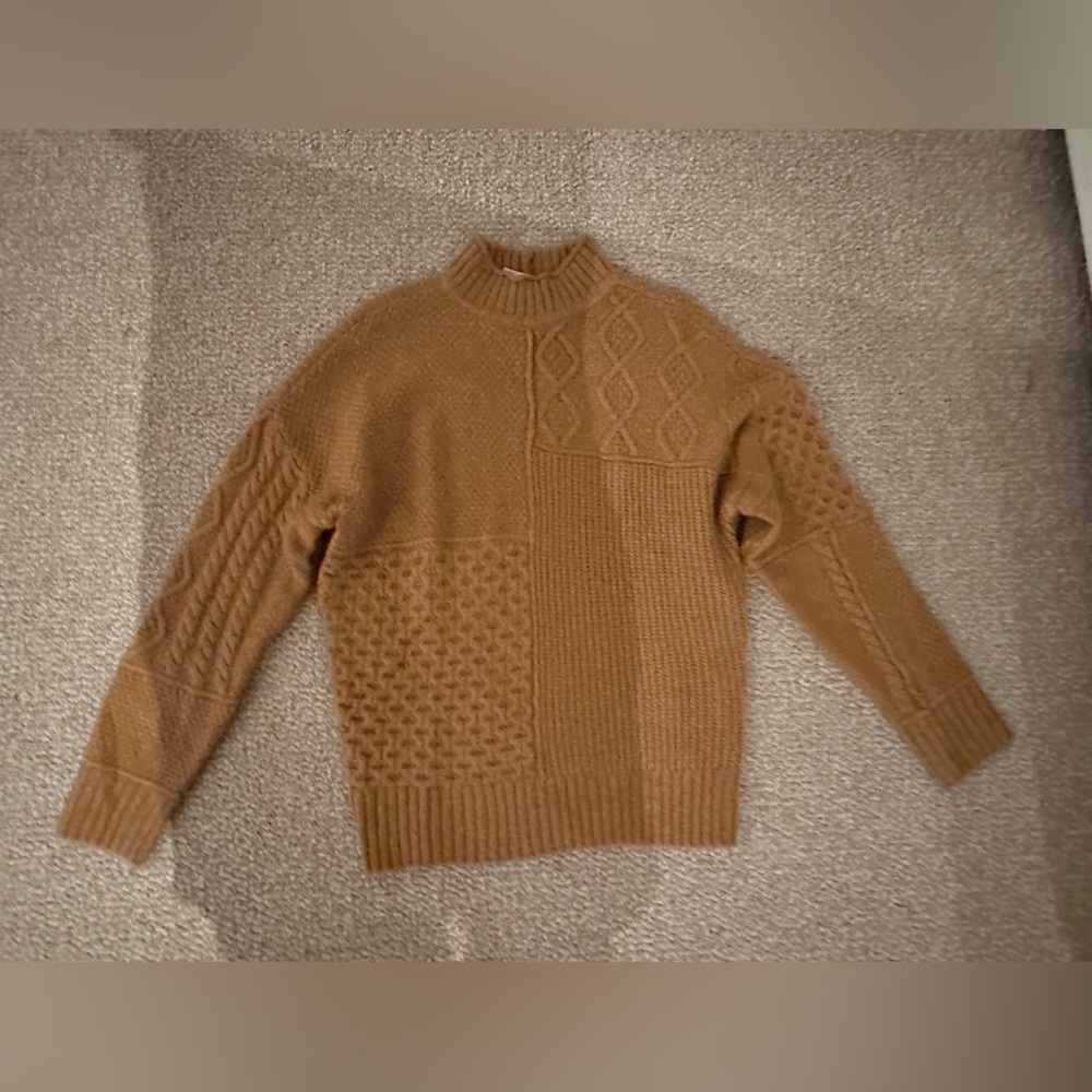 American Eagle Sweater NWT
